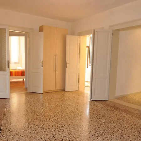 Venis Terrace Canal View Veneza