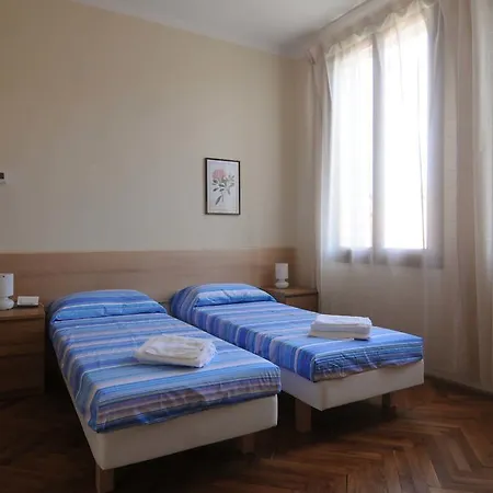 Apartamento Venis Terrace Canal View *